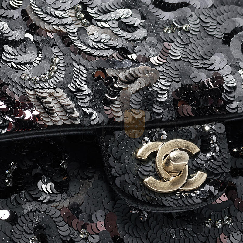 CHANEL MASTER CLASSIC 11.12 HANDBAG A01112 (25.5*15.5*6.5cm)